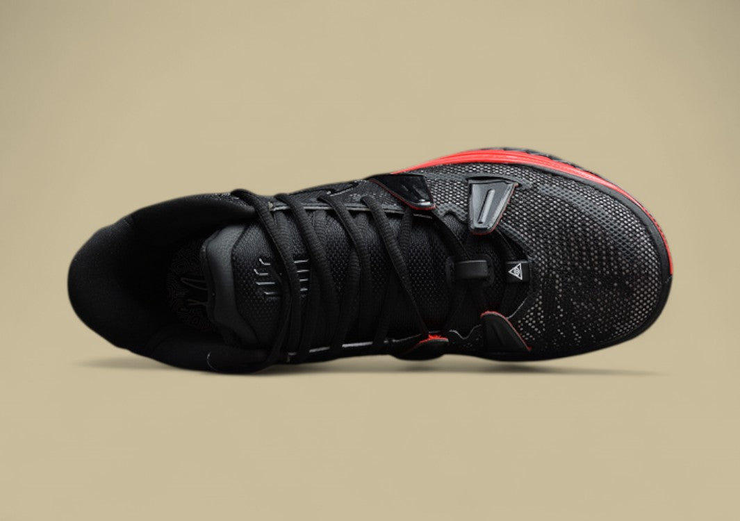 Kyrie 7 EP Black/Black/Red