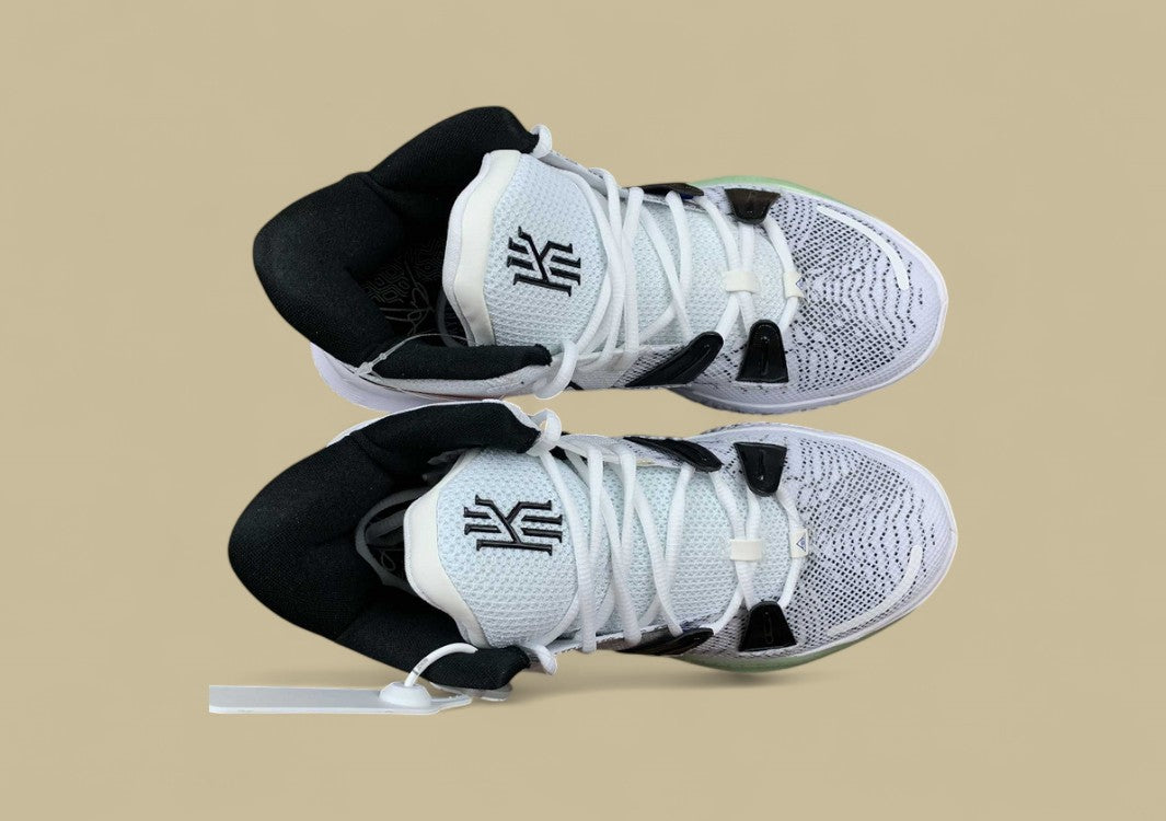 Kyrie 7 EP Hip Hop Black/White/Glow/Hyper Royal