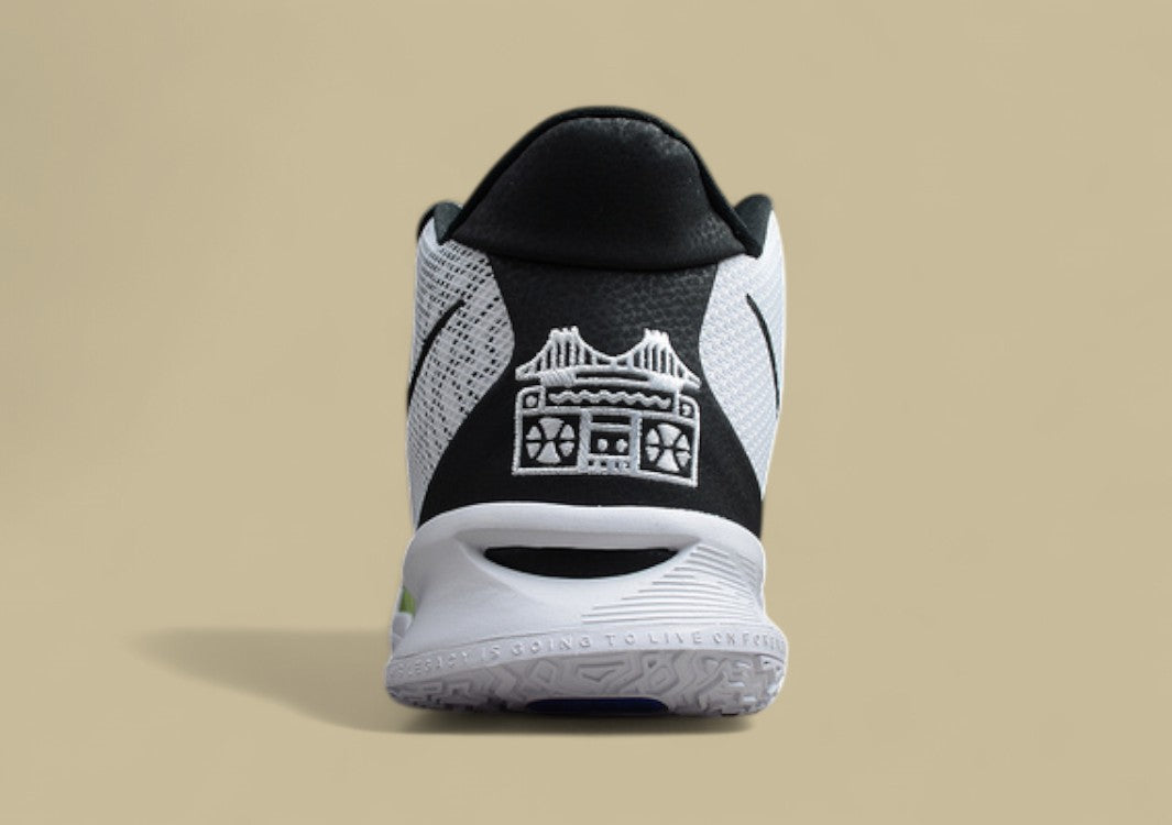 Kyrie 7 EP Hip Hop White/Black/Glow/Hyper Royal