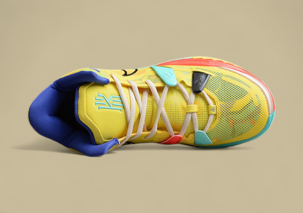 Kyrie 7 EP World 1 People Yellow Strike/Green Abyss/Bright Crimson/Black
