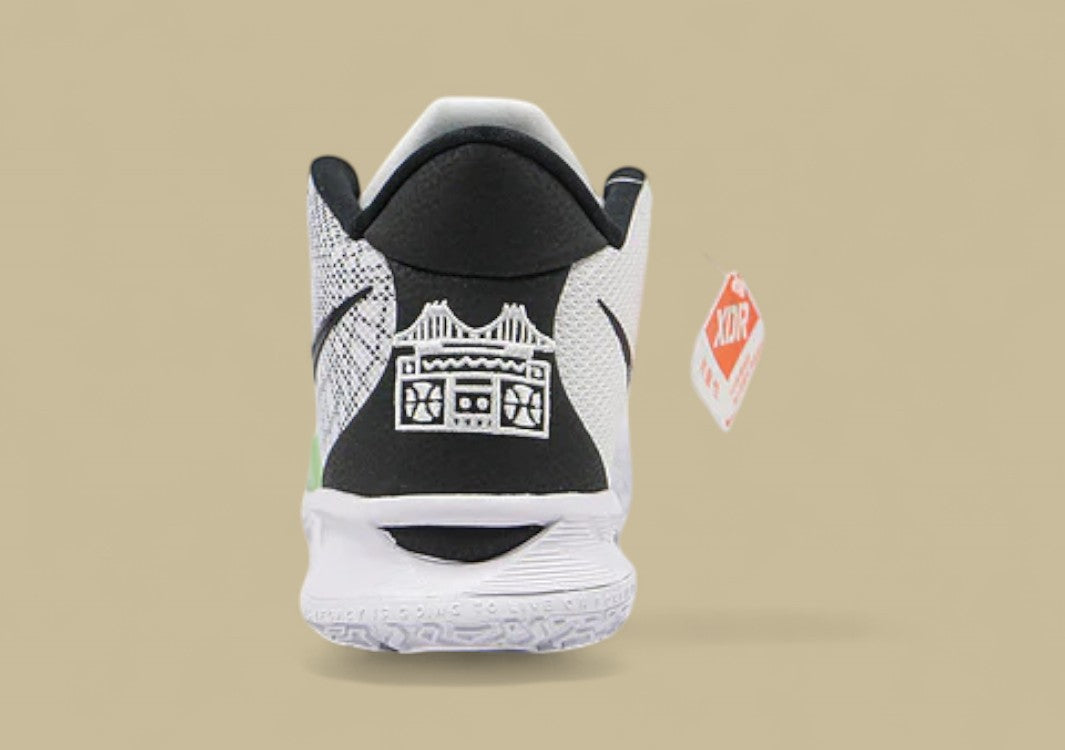 Kyrie 7 Ep Hip Hop White/Black/Glow/Hyper Royal