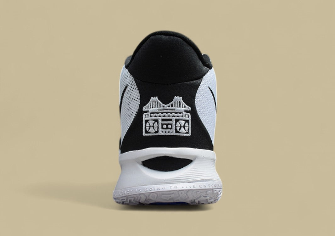 Kyrie 7 Ep Hip Hop White/Black/Glow/Hyper Royal