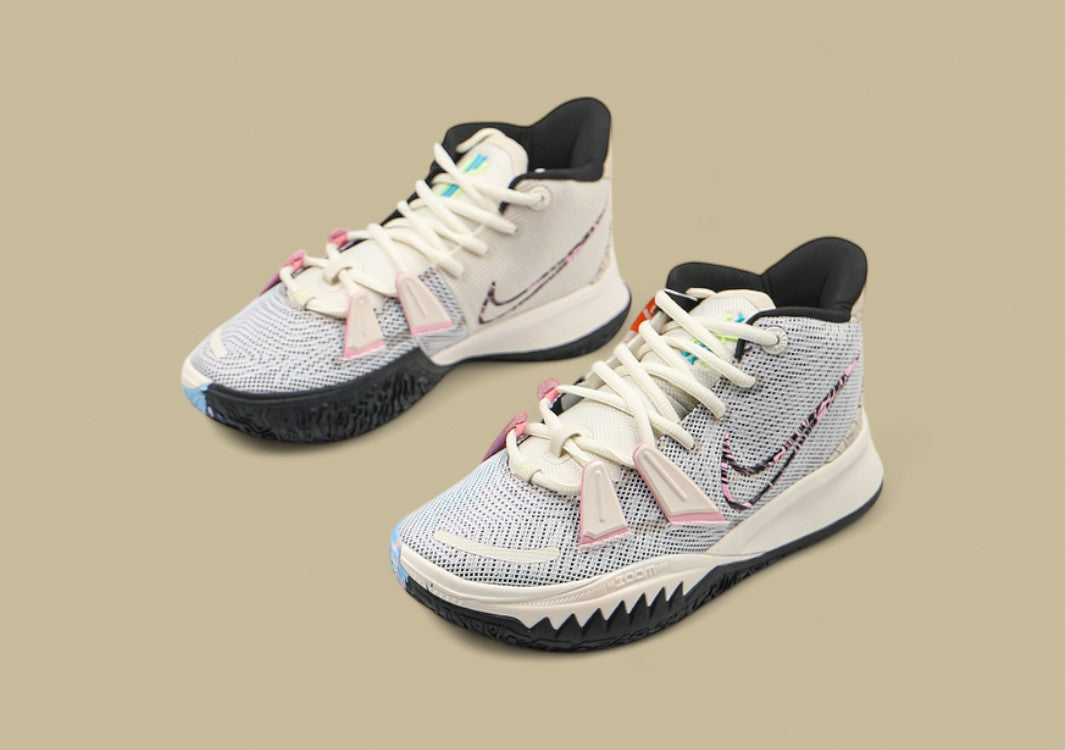 Kyrie 7 Ep Yin Yang Edition Pale Ivory/Chlorine Blue/Black