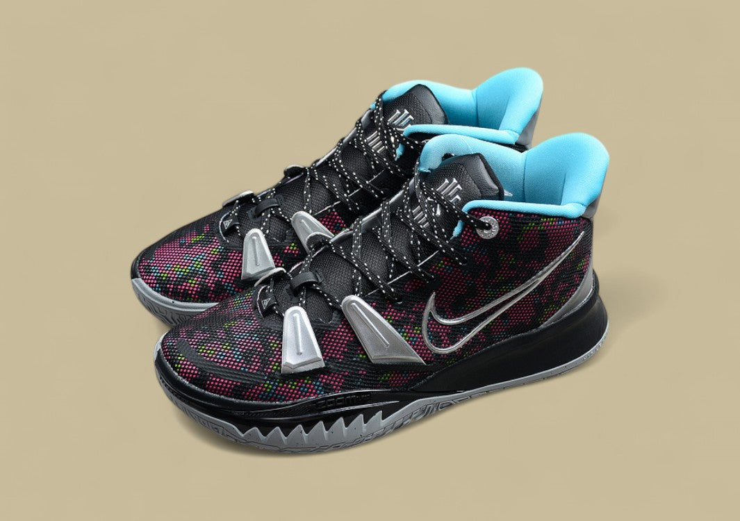 Kyrie 7 Pixel Camo Black/Light Smoke Grey/Blue Fury/Metallic Silver