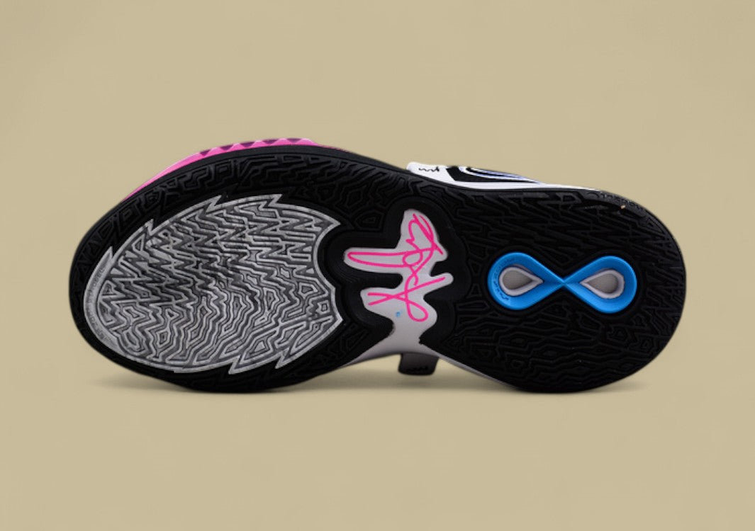Kyrie 8 Infinity Ep South Beach Black/White/Iron Grey