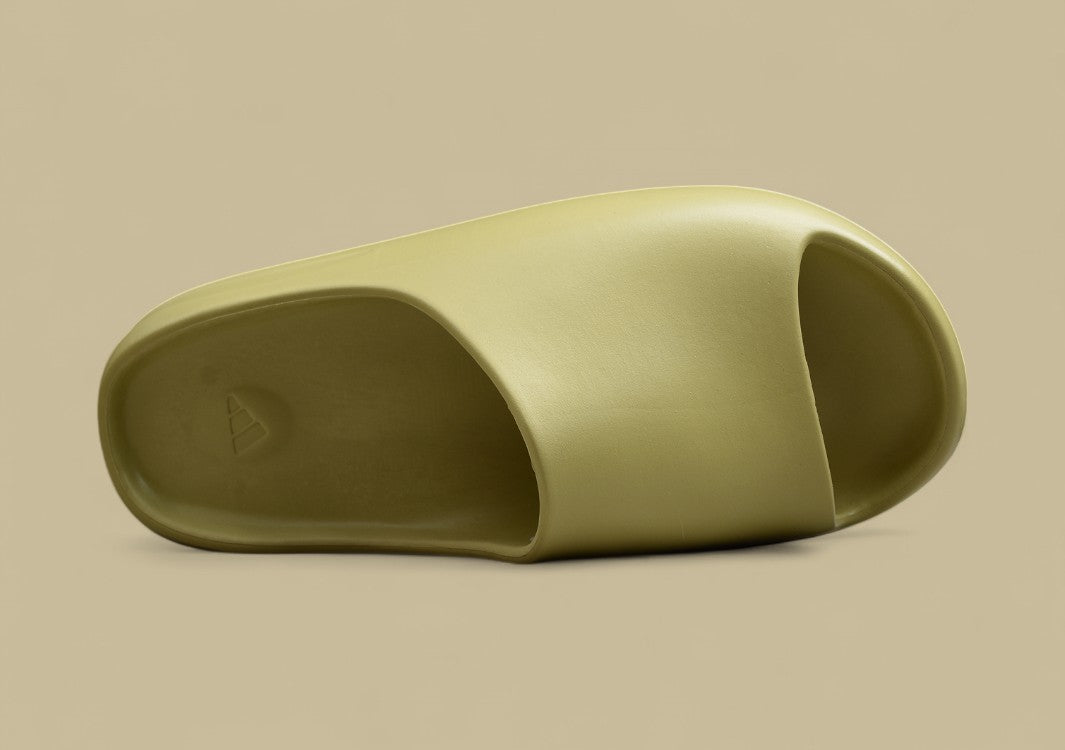 Minimalist Green Coconut Slippers for Daily Wear