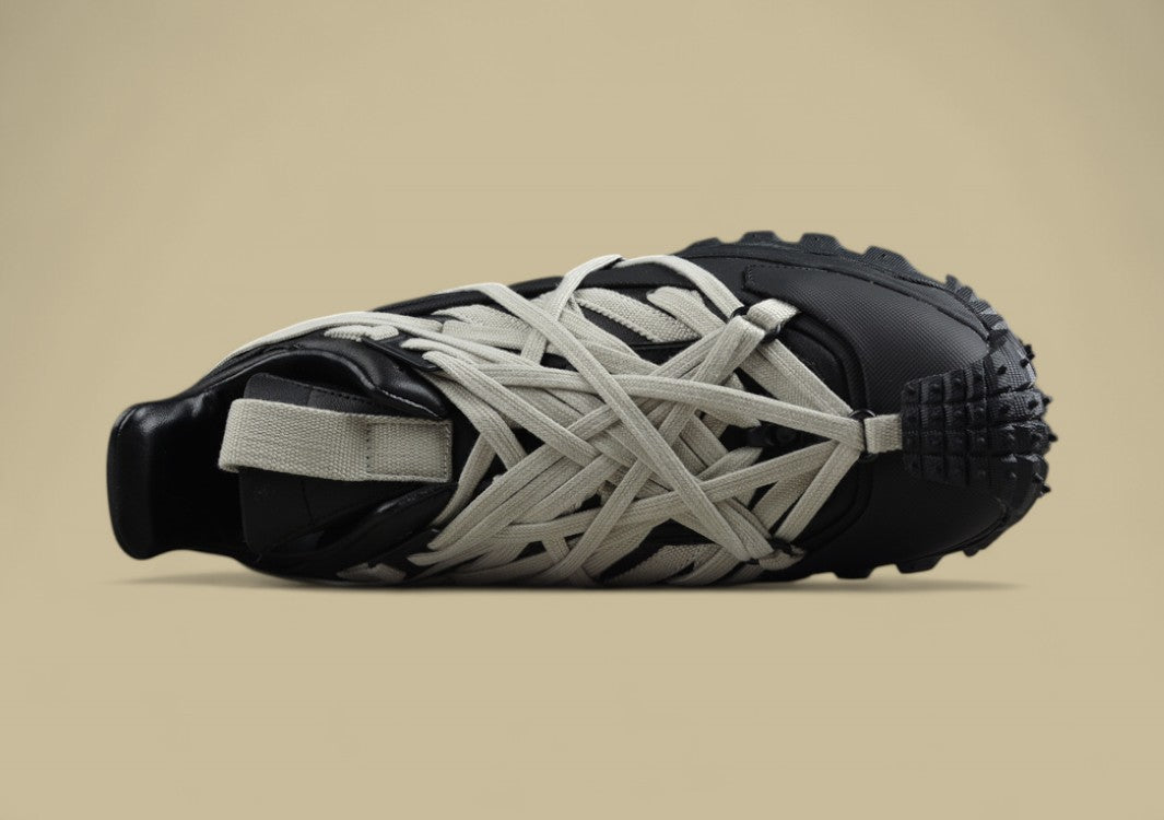 Moncler Trailgrip Après Sneaker - Triple Black