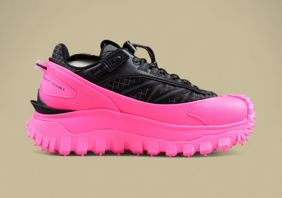 Moncler Trailgrip GTX Low-Top Sneaker – Black & Neon Pink