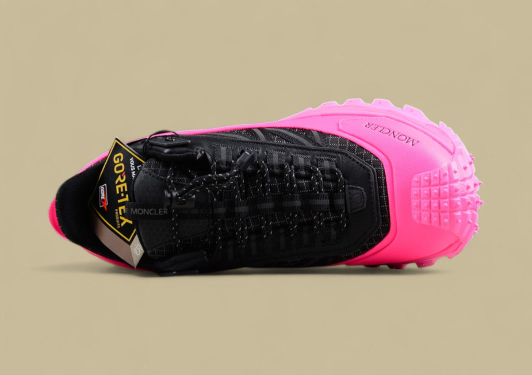 Moncler Trailgrip GTX Low-Top Sneaker – Black & Neon Pink
