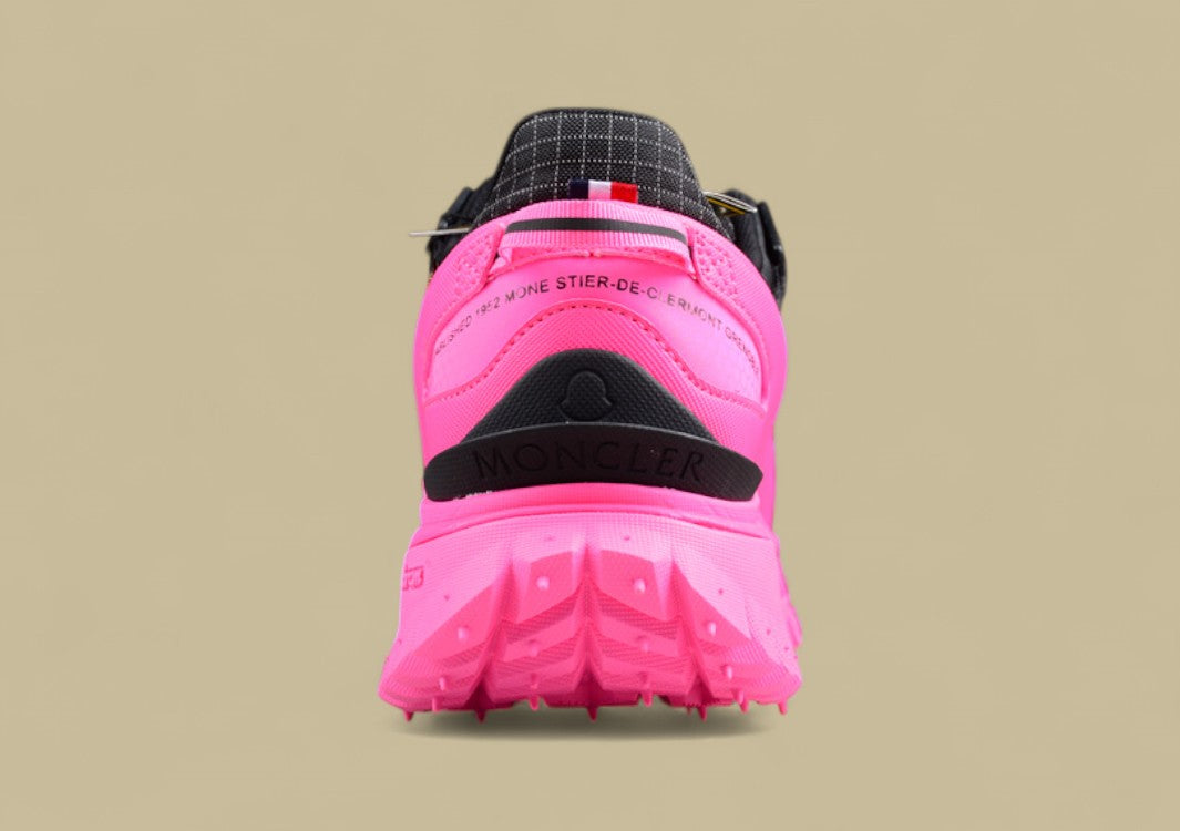 Moncler Trailgrip GTX Low-Top Sneaker – Black & Neon Pink