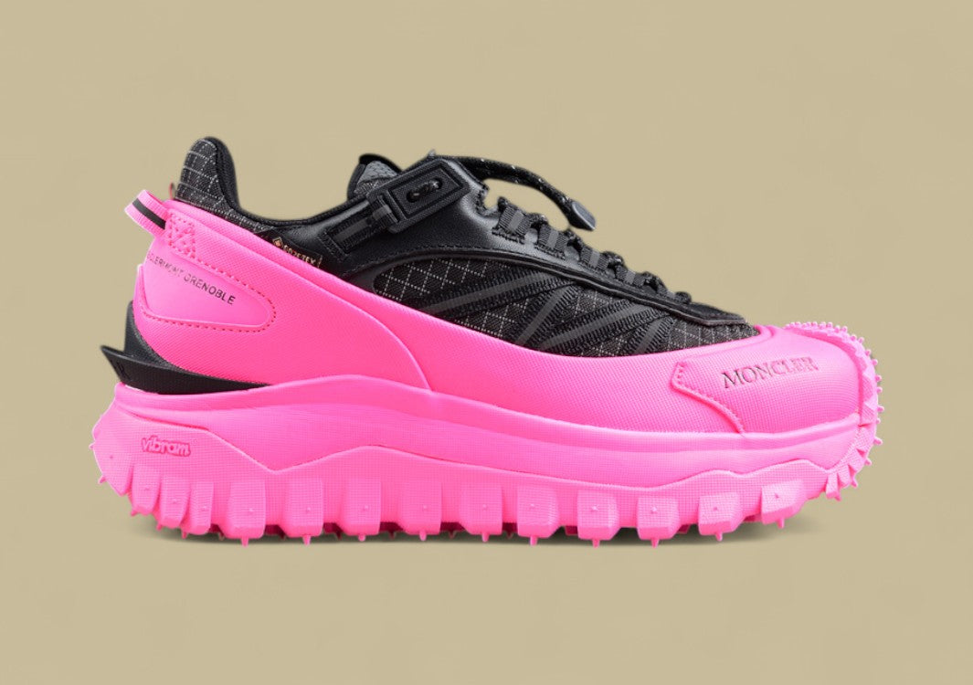 Moncler Trailgrip GTX Low-Top Sneaker – Black & Neon Pink