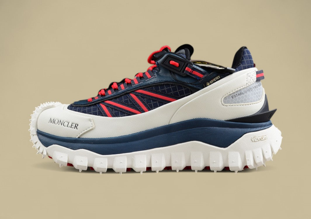 Moncler Trailgrip GTX Low – Navy, Red & Cream