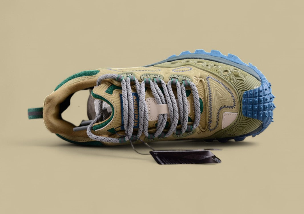 Moncler Trailgrip GTX Low – Olive & Ocean Blue