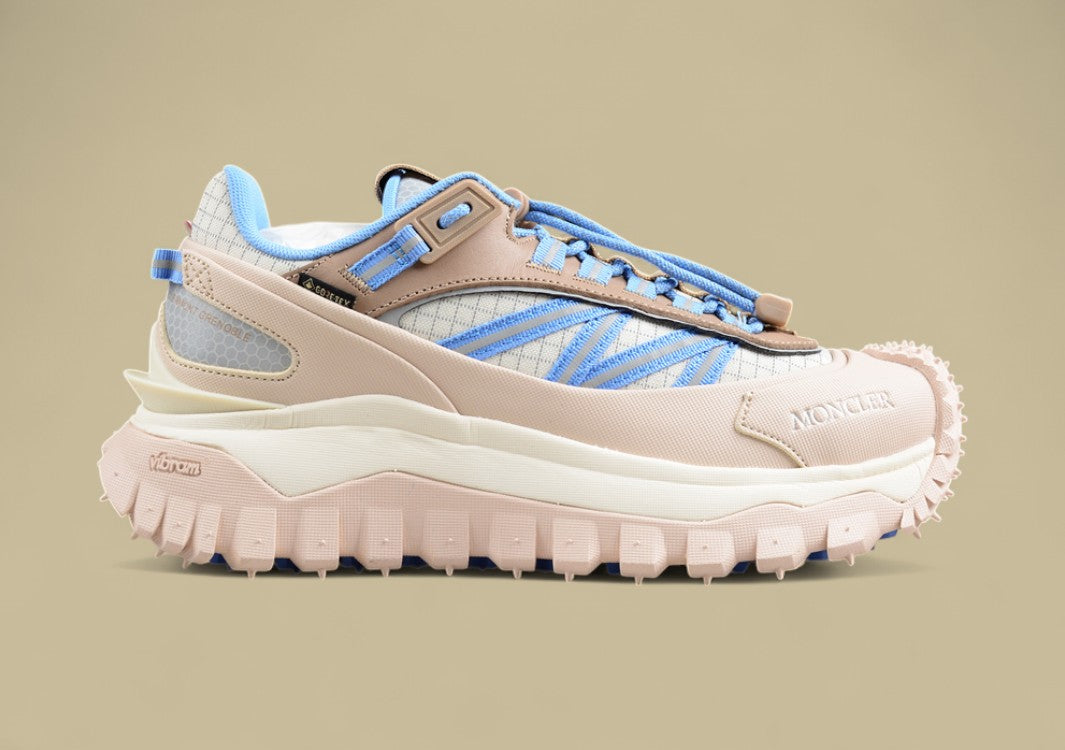 Moncler Trailgrip GTX Low – Sandstone & Sky Blue