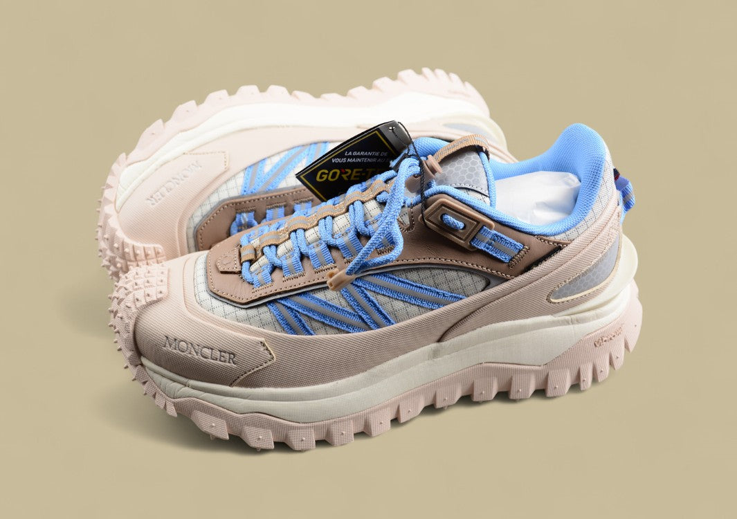 Moncler Trailgrip GTX Low – Sandstone & Sky Blue
