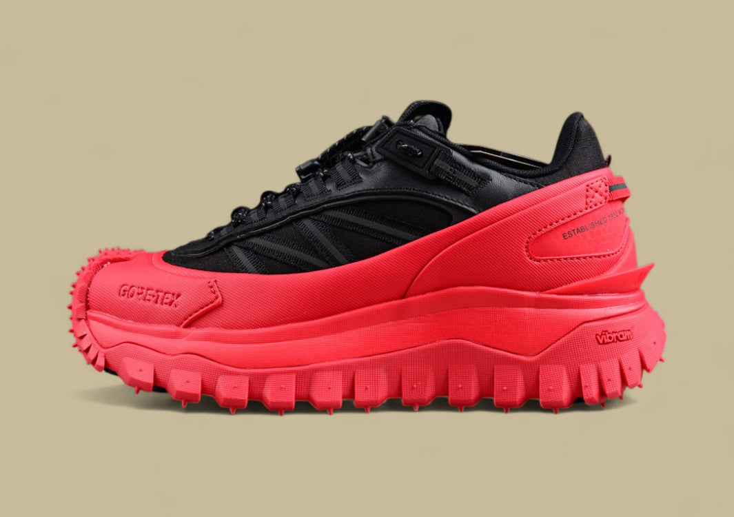 Moncler Trailgrip GTX Sneakers - Black/Crimson Red