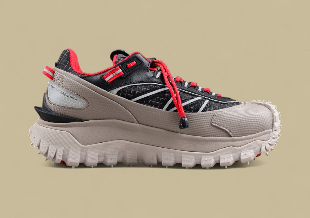 Moncler Trailgrip GTX Sneakers - Black/Grey with Red