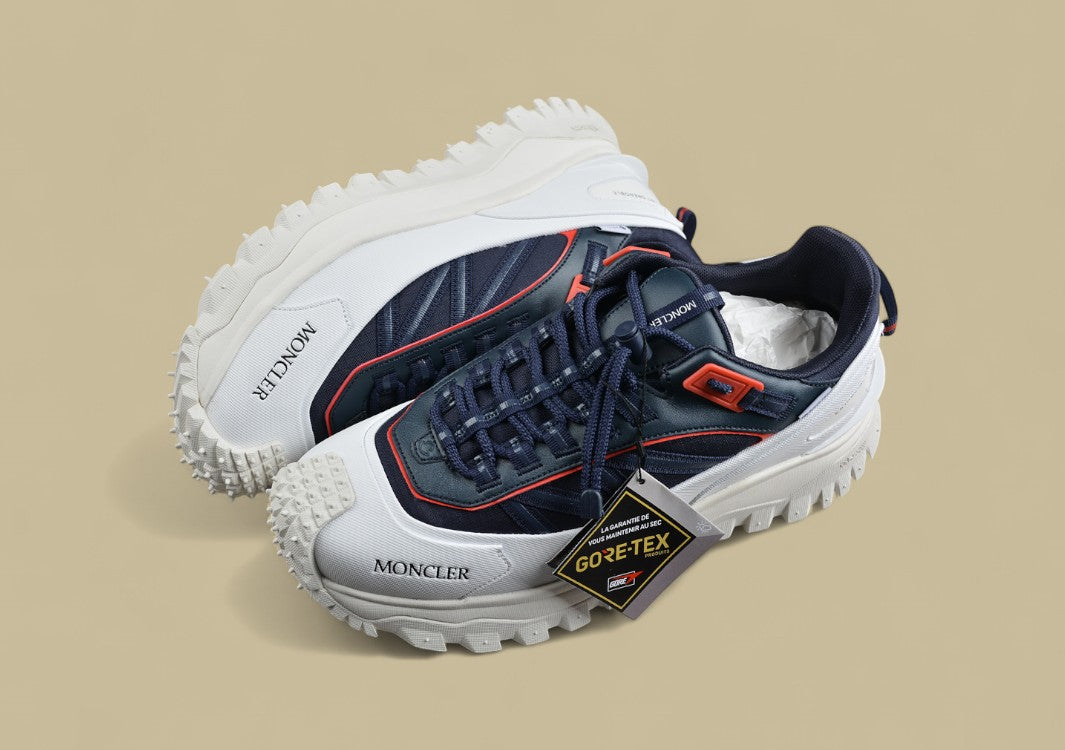 Moncler Trailgrip GTX Sneakers - Navy/White/Red
