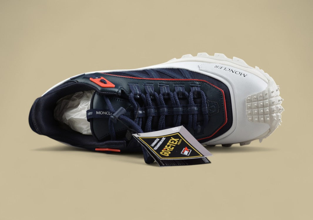 Moncler Trailgrip GTX Sneakers - Navy/White/Red