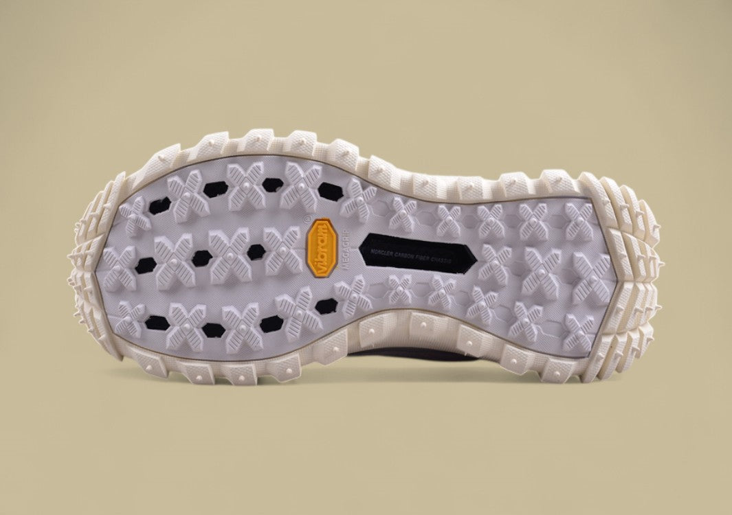 Moncler Trailgrip Lite 2 Low GTX - Soft Grey & Cream
