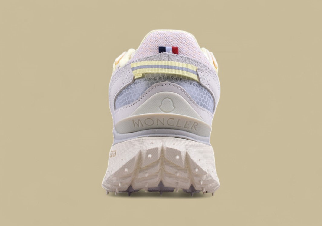 Moncler Trailgrip Lite 2 Low GTX - Soft Grey & Cream