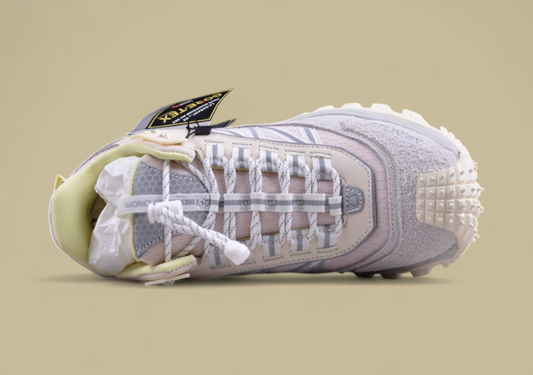 Moncler Trailgrip Lite 2 Low GTX - Soft Grey & Cream