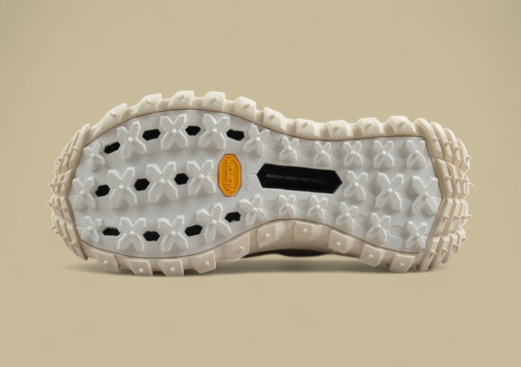 Moncler Trailgrip Low Sneakers - Cream White