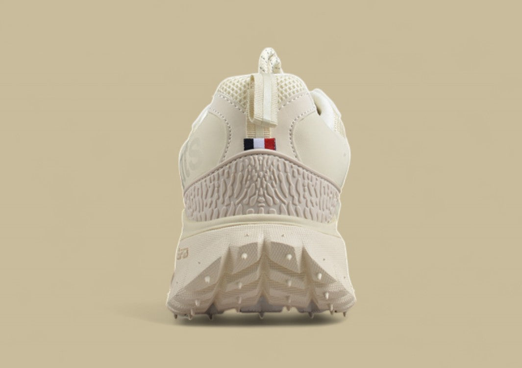 Moncler Trailgrip Low Sneakers - Cream White