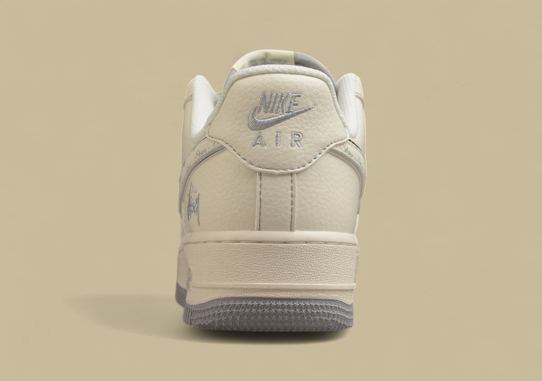 Nike Air Force 1 Low Stüssy Fossil Stone