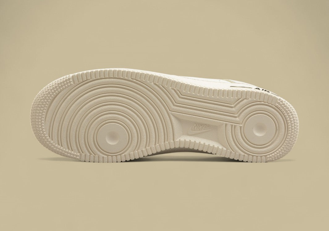 Nike Air Force 1 Low “Sail & Black” Minimal Tag