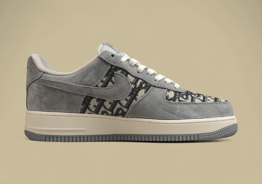 Nike Air Force 1 Low x Dior Oblique