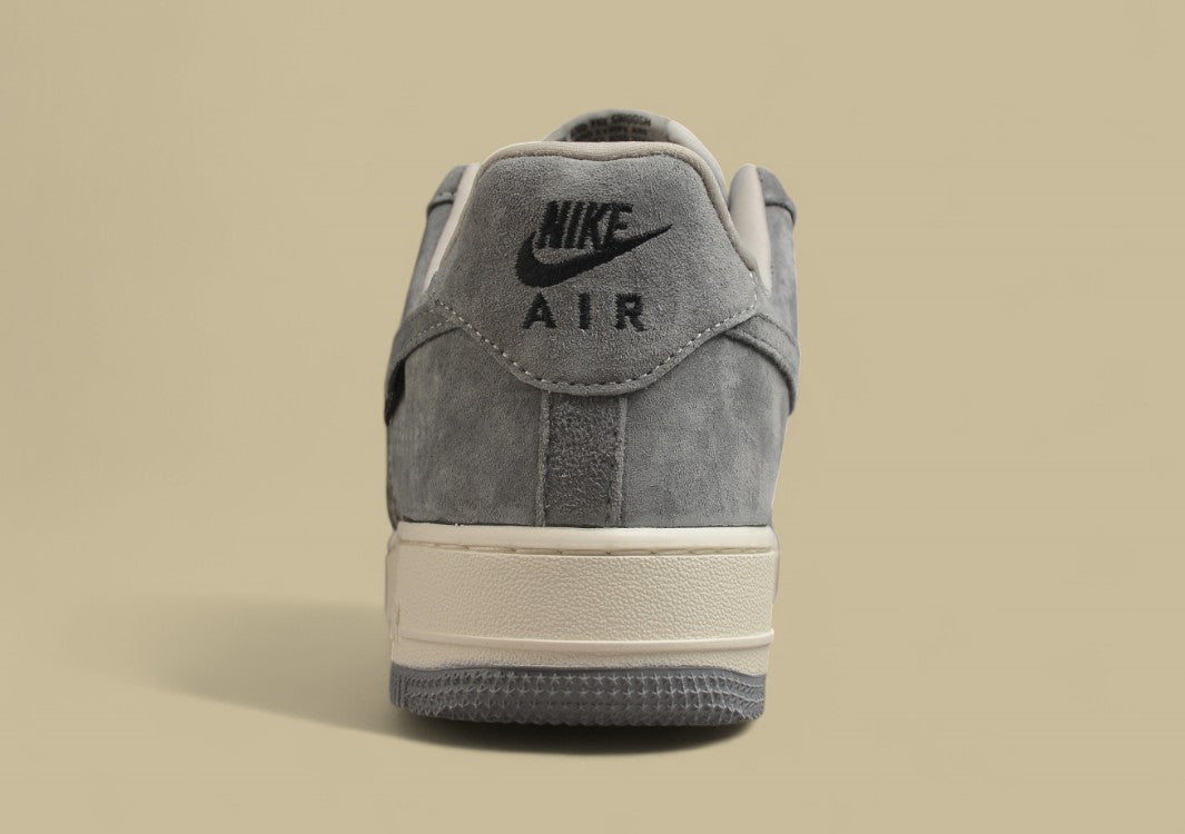 Nike Air Force 1 Low x Dior Oblique