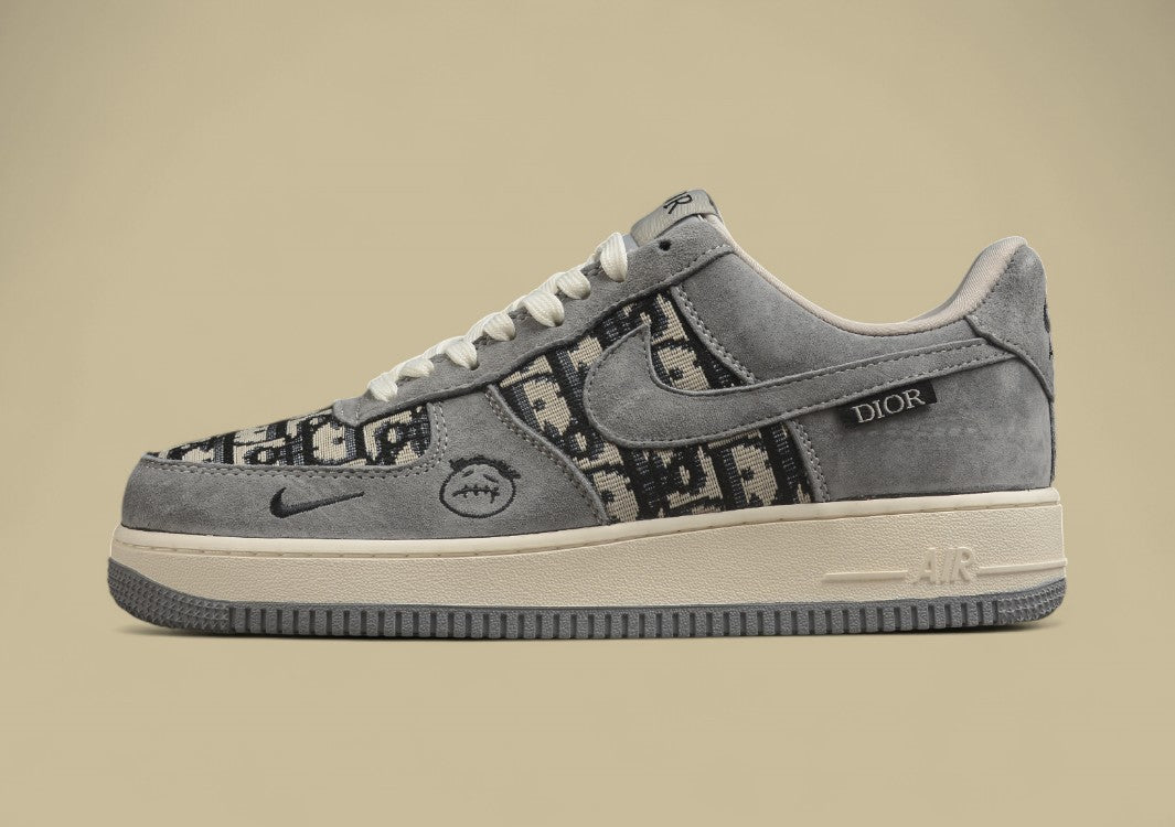 Nike Air Force 1 Low x Dior Oblique