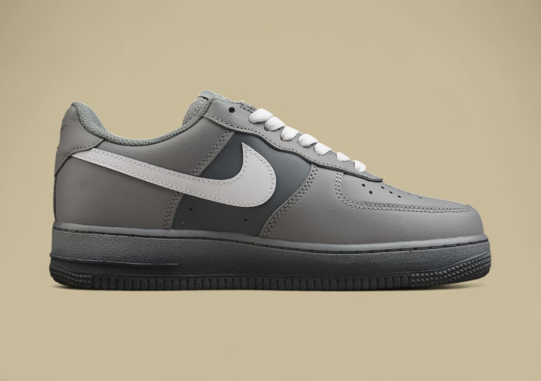 Nike Air Force 1 "To the Moon"