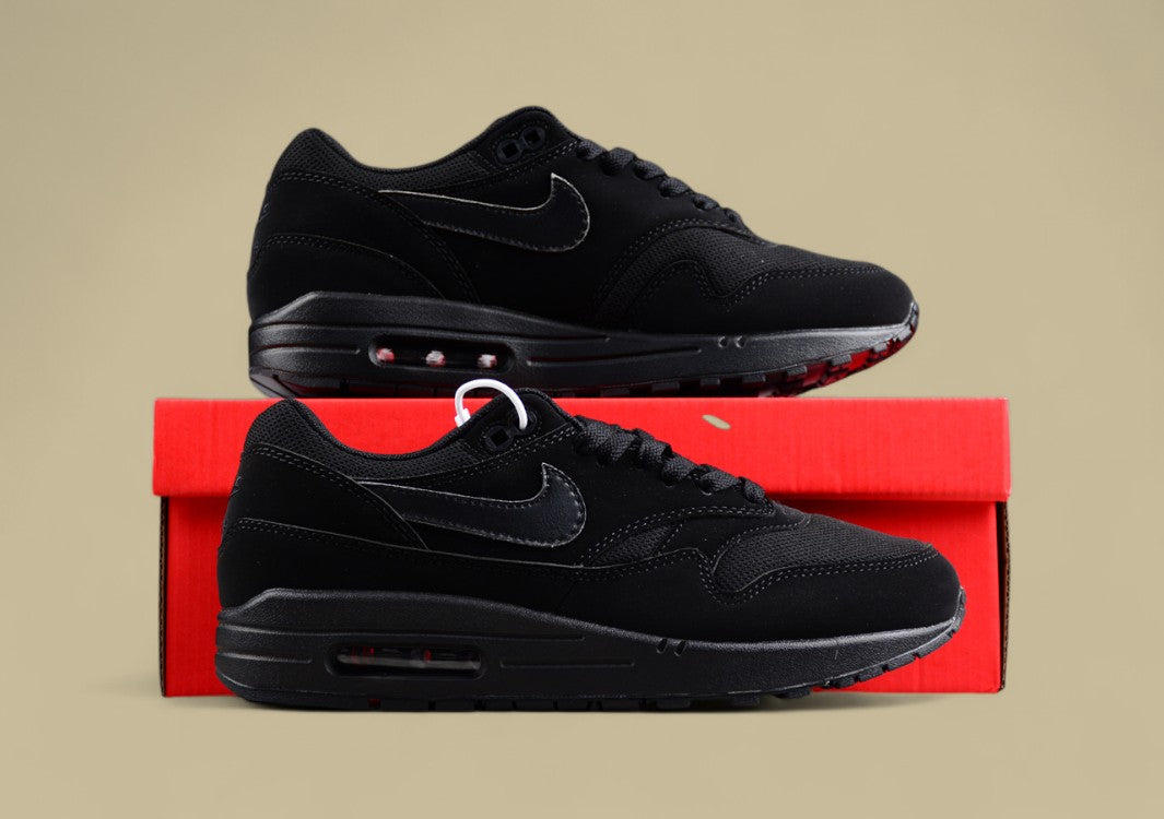 Nike Air Max 1 Heritage Running Shoes with Half-Palm Cushioning