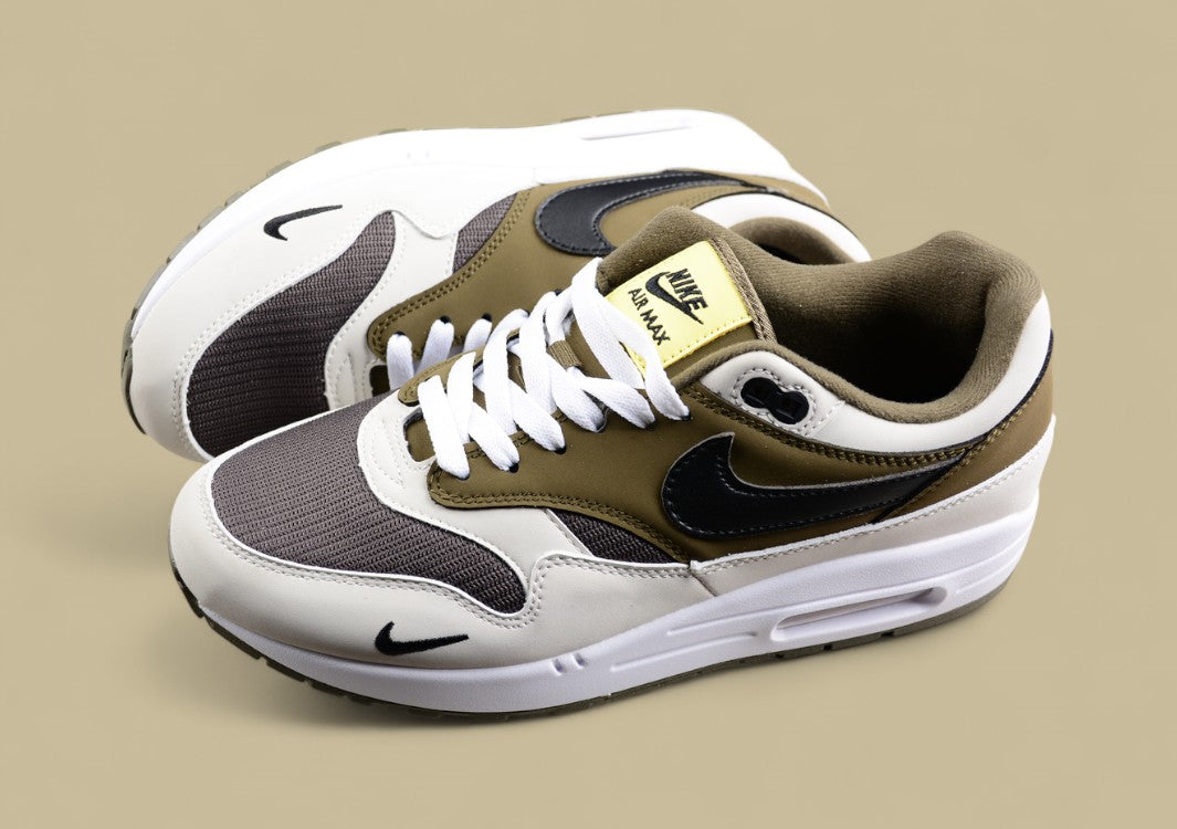 Nike Air Max 1 Sleek Retro Sneakers with Cushioning Tech