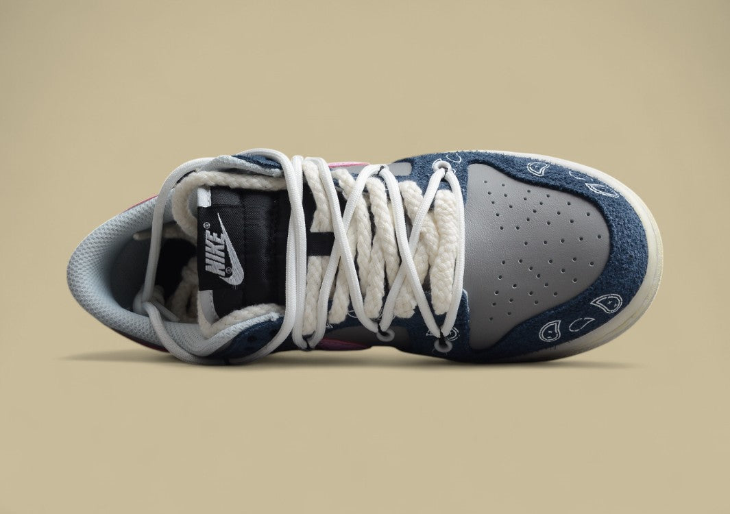 Nike Dunk Low Retro Low-top Deconstructed Vibe Old-style Cashew Flower Sneakers for Men and Women Blue and Pink