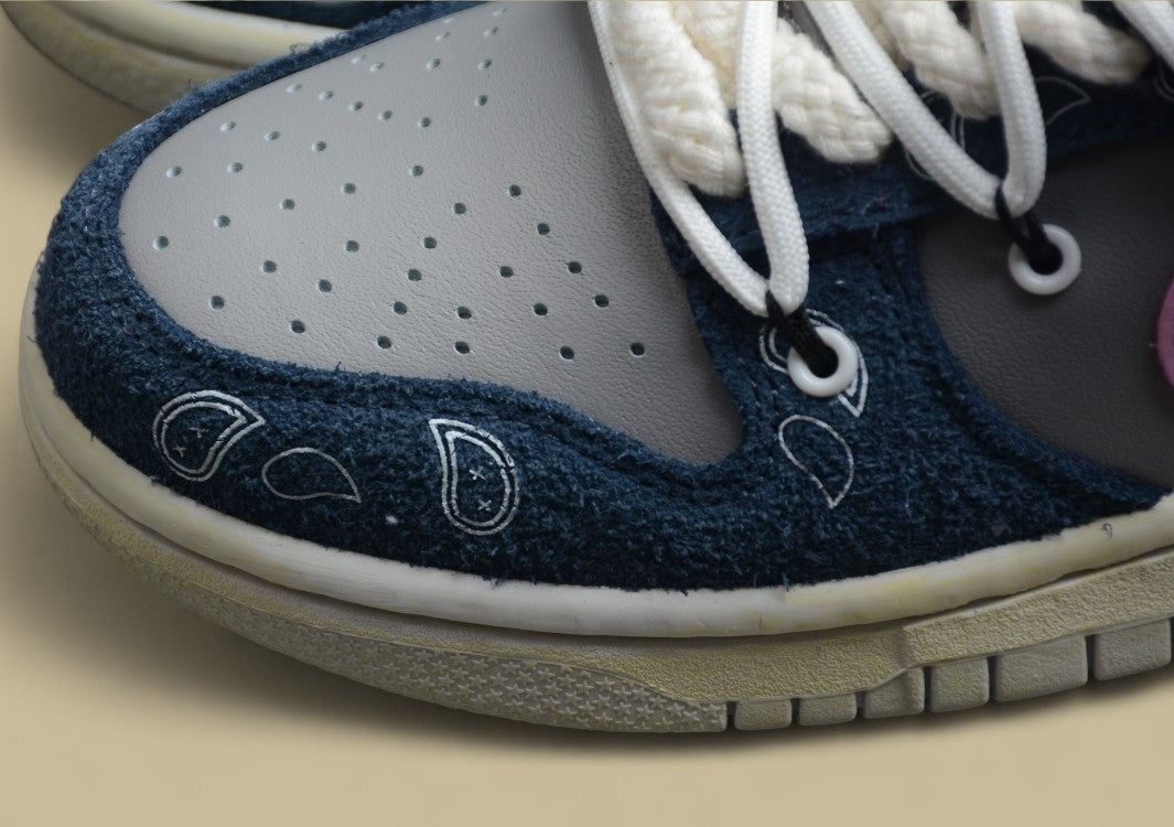 Nike Dunk Low Retro Low-top Deconstructed Vibe Old-style Cashew Flower Sneakers for Men and Women Blue and Pink