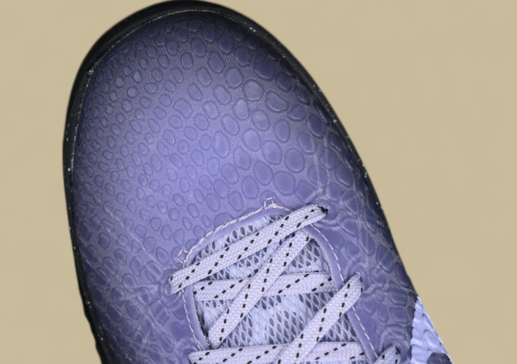 Nike Kobe "Black Lavender Mint" Sleek Gradient Low-Top Basketball Shoe