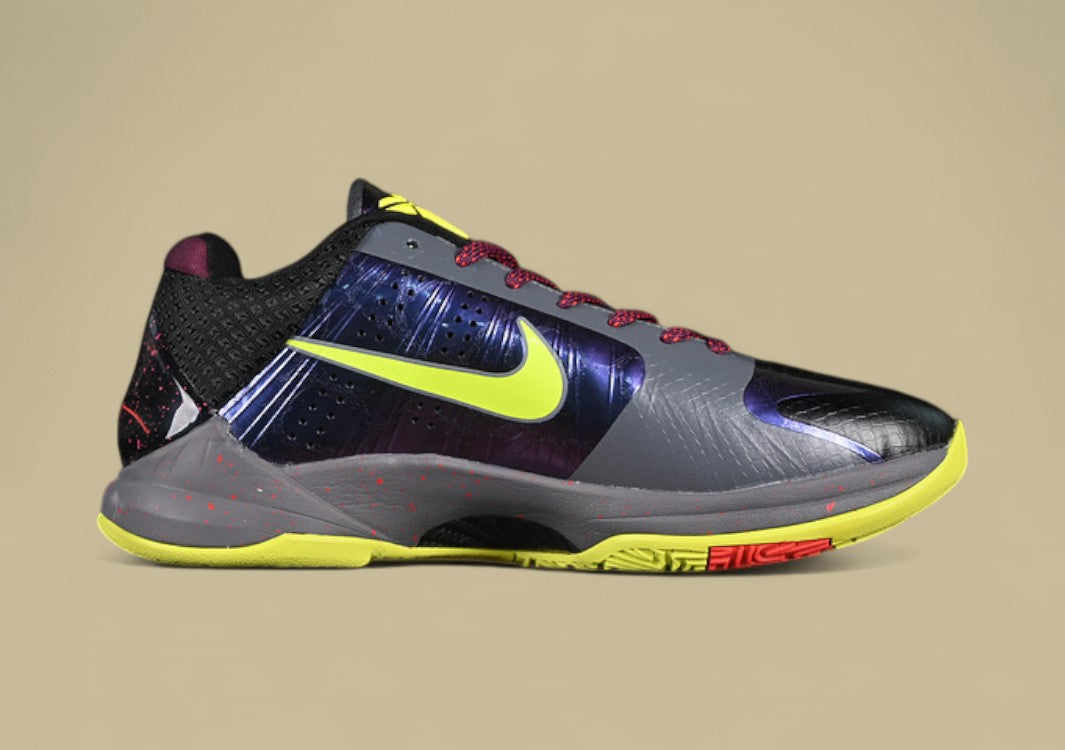 Nike Kobe "Chaos Alternate" Gamer Exclusive Black Green Red Grey Performance Basketball Shoe