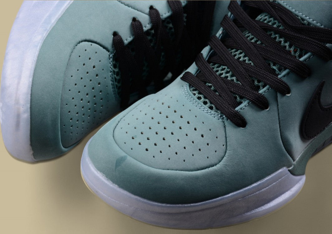 Nike Kobe "Girl Dad" Bicoastal Black Metallic Silver Commemorative Low-Top Basketball Shoe