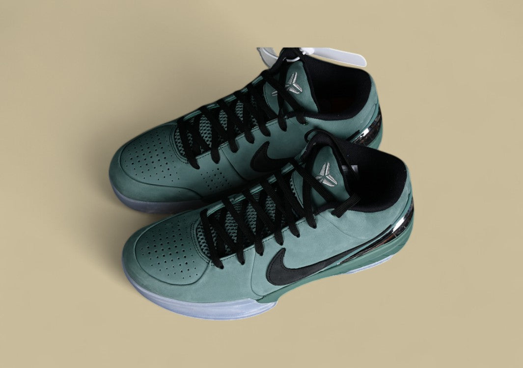 Nike Kobe "Girl Dad" Bicoastal Black Metallic Silver Tribute Low-Top Basketball Shoe