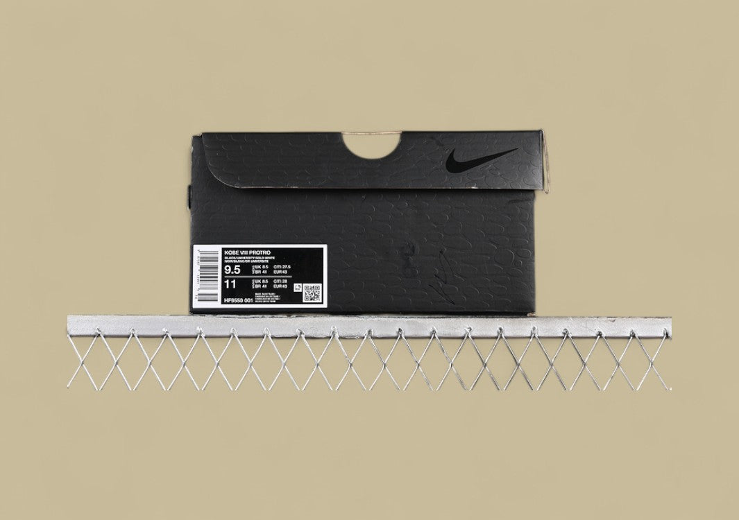 Nike Kobe "Lakers Away" Black University Gold White Court Purple Classic Low-Top Basketball Shoe in Lakers Road Colors