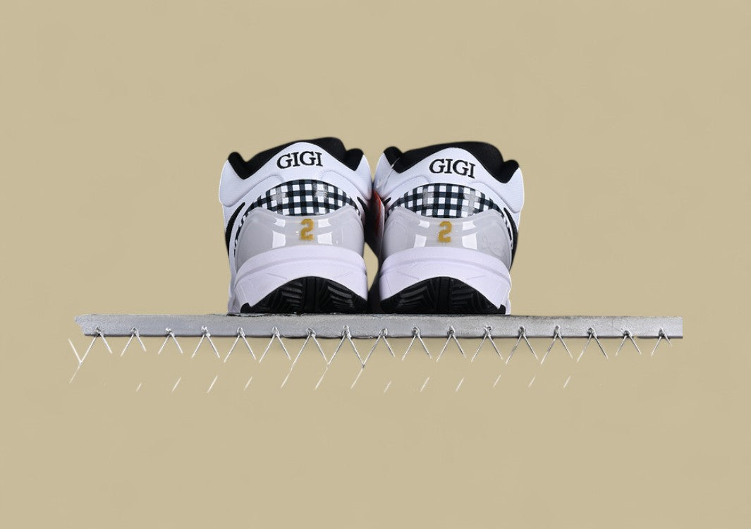 Nike Kobe  "Mambacita" White Black Metallic Gold Tribute Low-Top Basketball Shoe