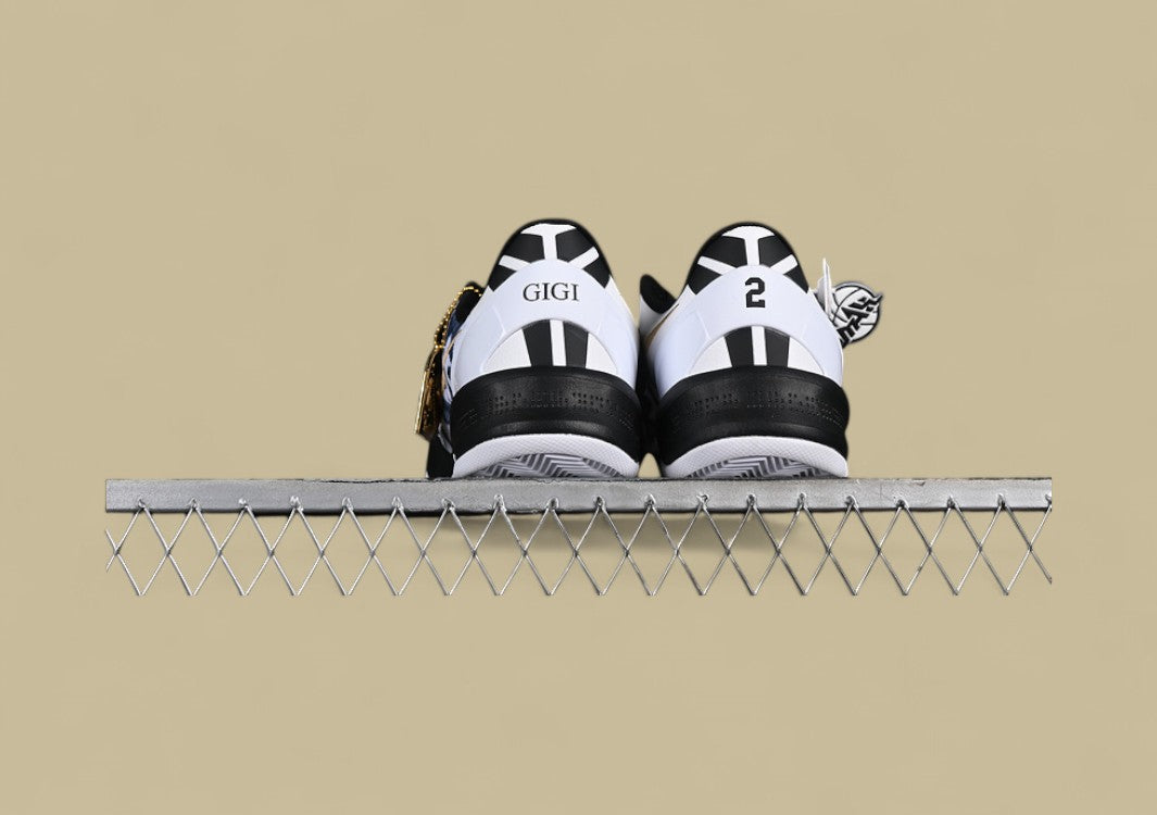 Nike Kobe "White Metallic Gold Black" Premium Floral Graphic Low-Top Basketball Shoe with Gold Accents