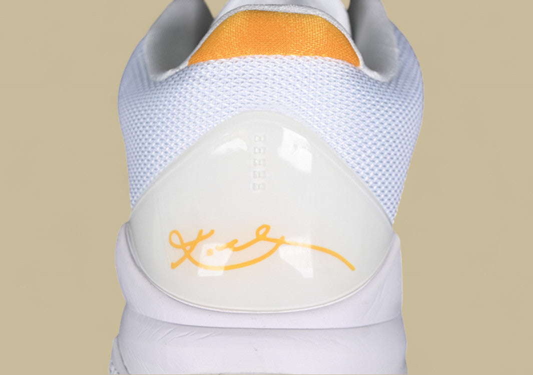 Nike Kobe “Bruce Lee” White Black Comet Red Tribute Low-Top Basketball Shoe with Iconic Martial Arts Inspiration