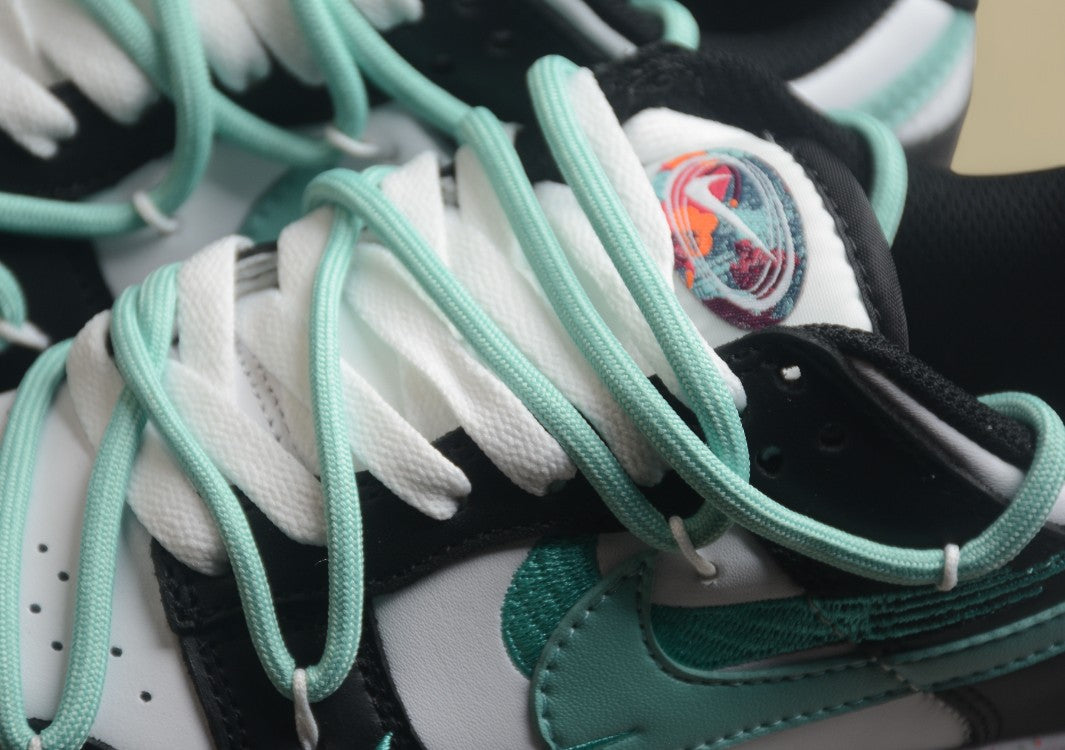 Nike SB Dunk Low NO 205 Tiffany Blue Vitality Three Hook Official