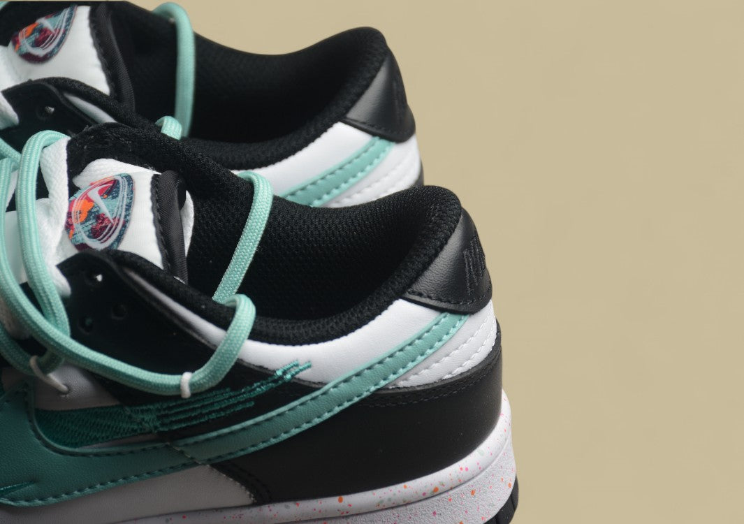 Nike SB Dunk Low NO 205 Tiffany Blue Vitality Three Hook Official