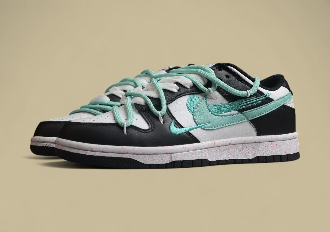 Nike SB Dunk Low NO 205 Tiffany Blue Vitality Three Hook Official
