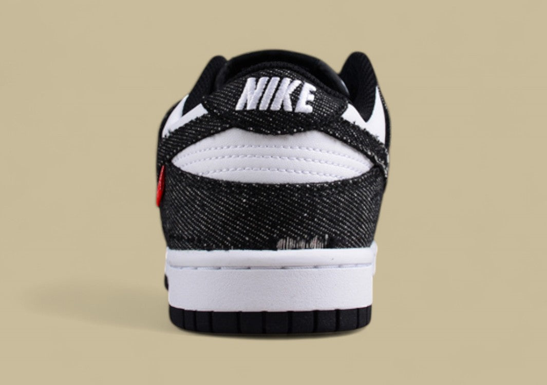 Nike SB Dunk Low x Levi’s “Black Denim”